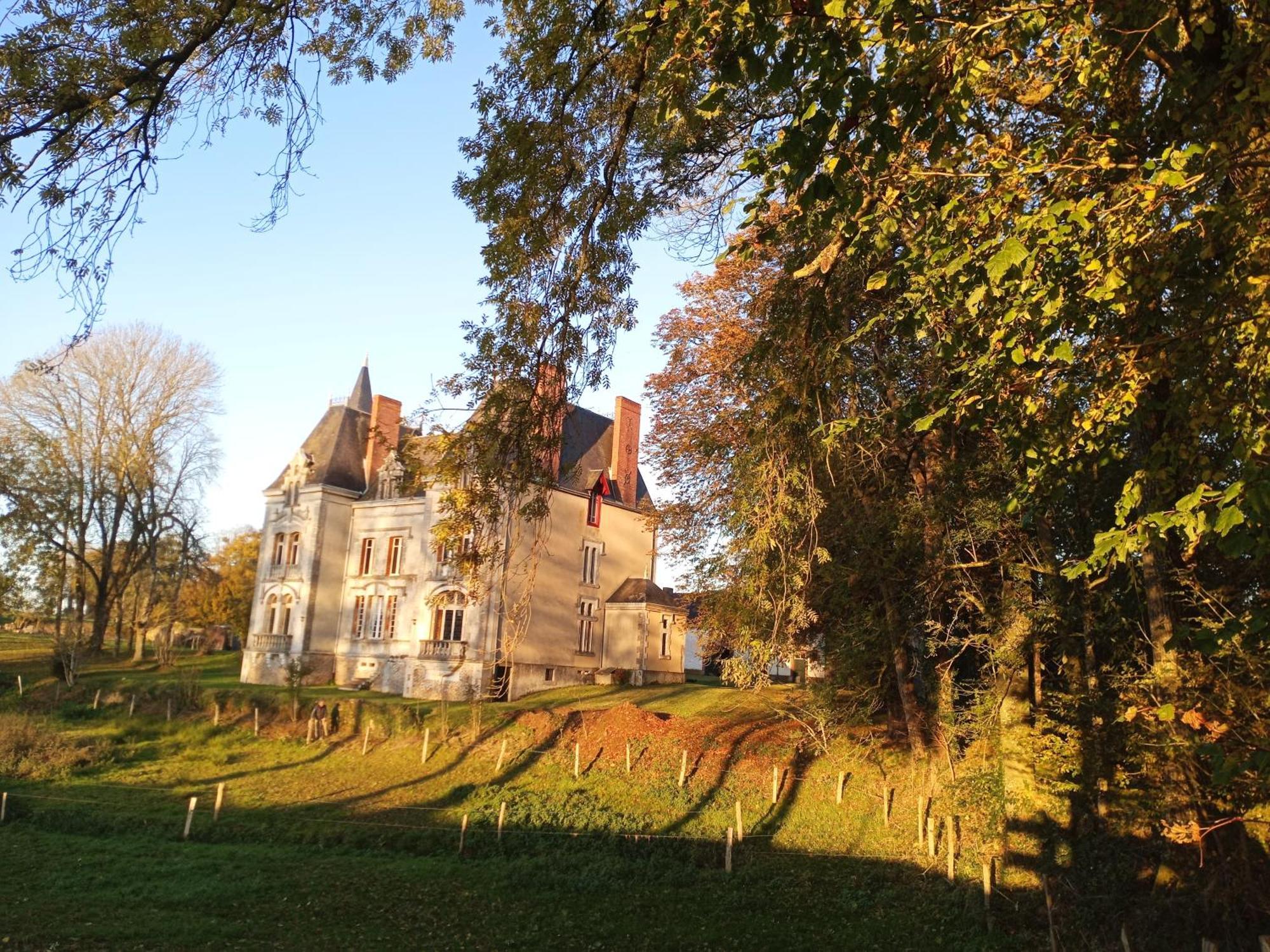 Le Chateau Du Grand Coudray Villaines-la-Juhel Екстериор снимка